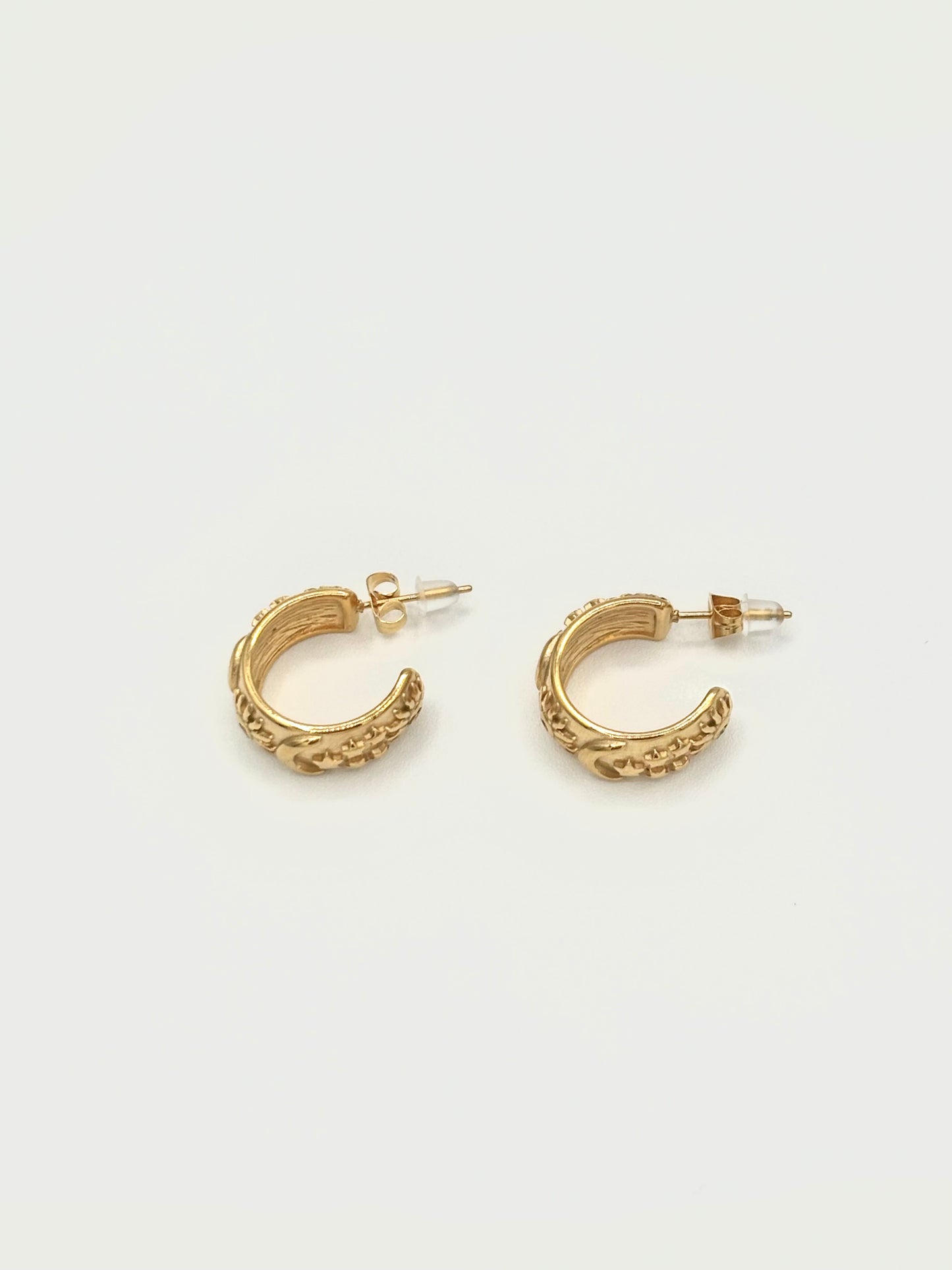 ルナサンピアス